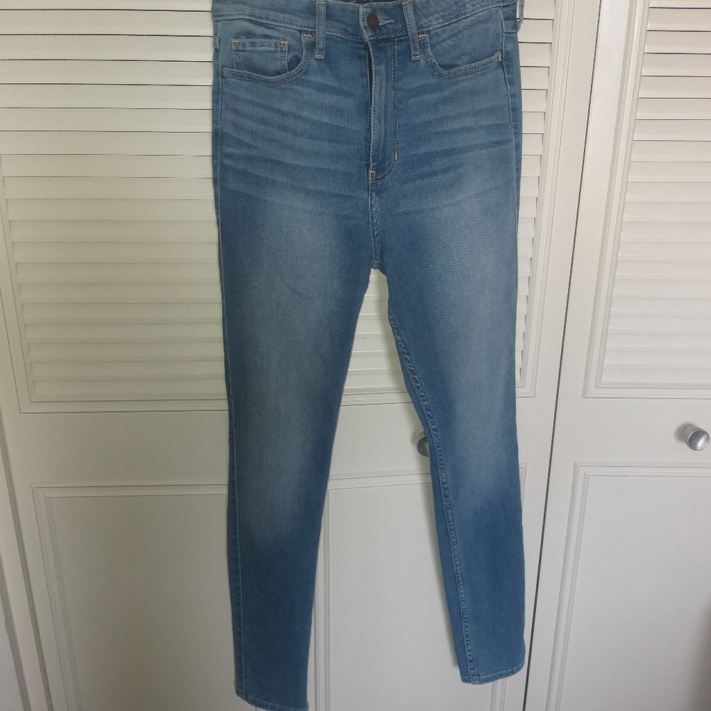 Hollister ultra high rise jeans